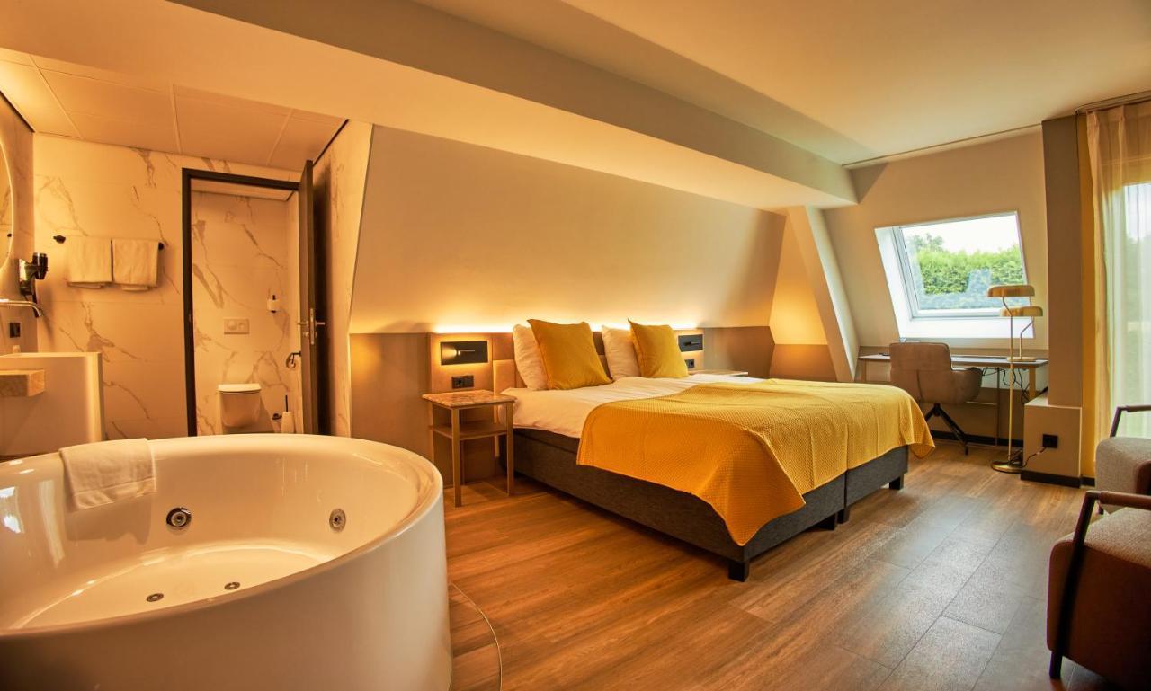 Hotel Hoogeveen Ngoại thất bức ảnh