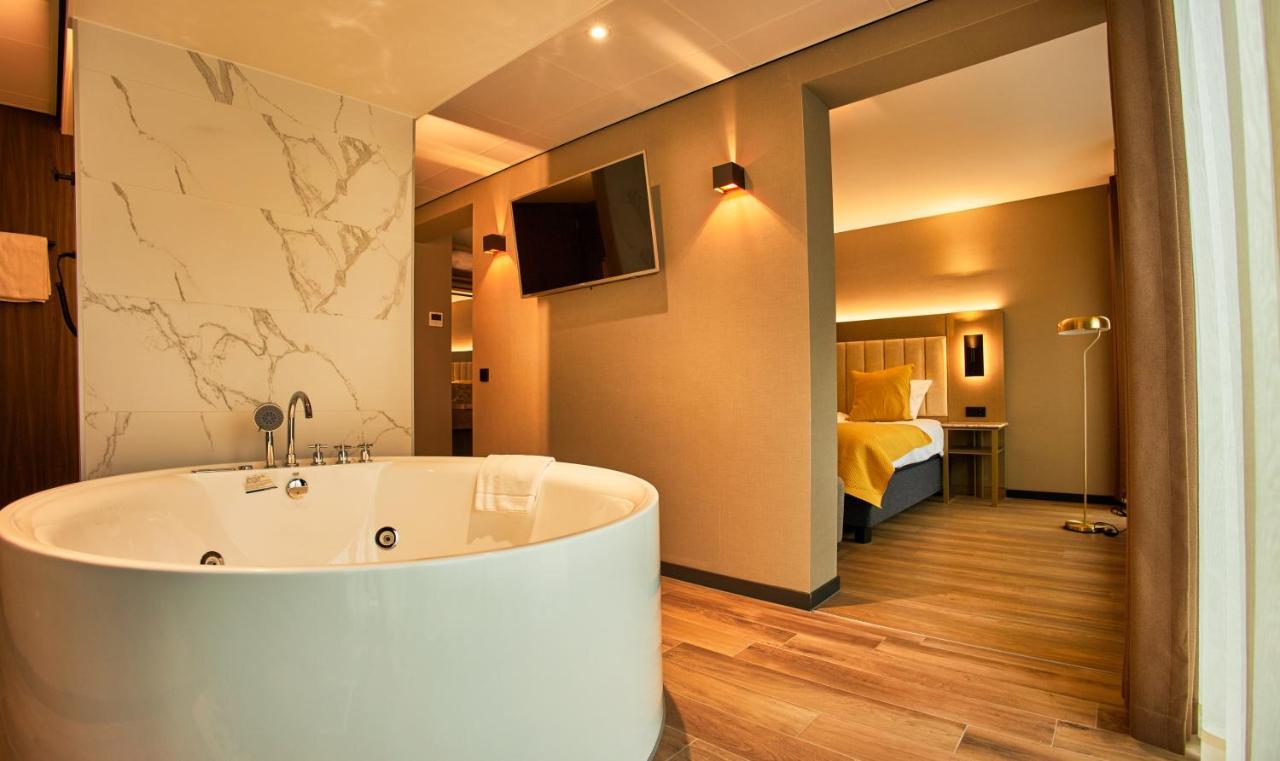 Hotel Hoogeveen Ngoại thất bức ảnh