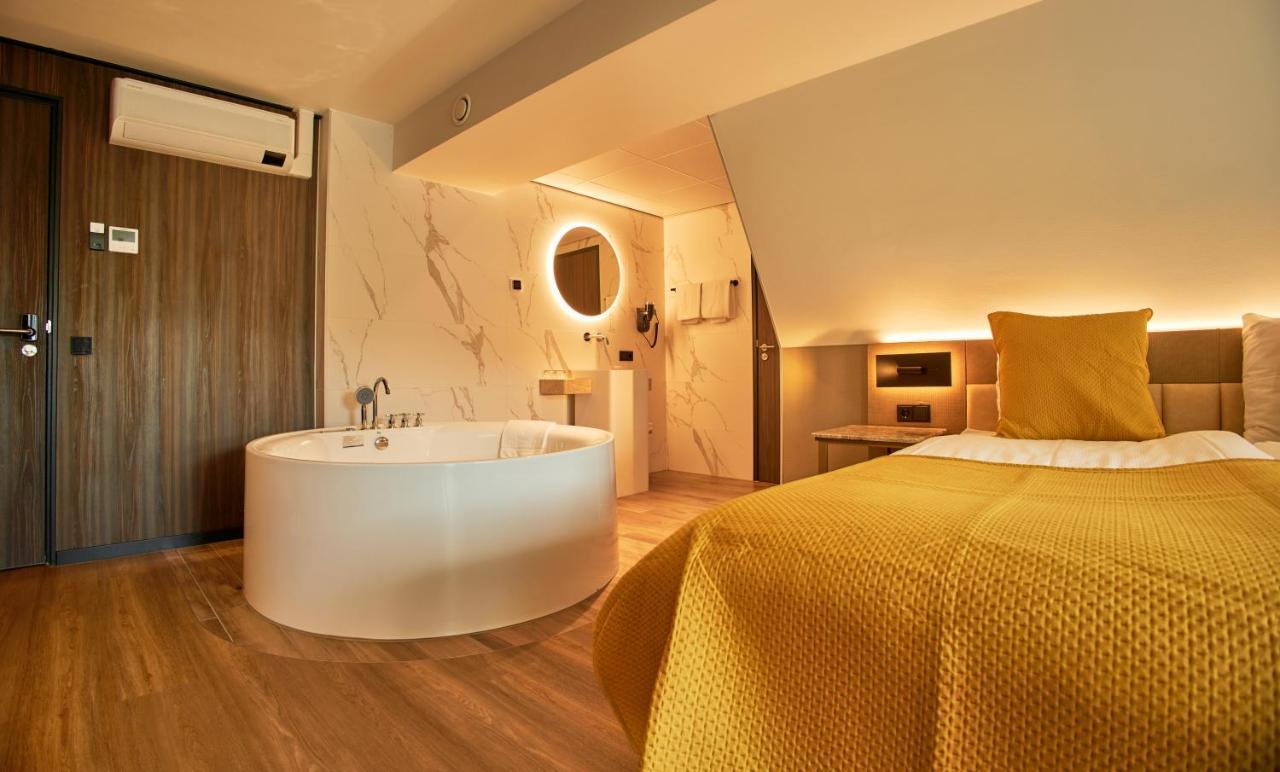Hotel Hoogeveen Ngoại thất bức ảnh